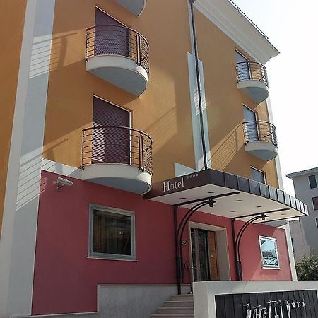 Hotel Fly Casoria Dış mekan fotoğraf