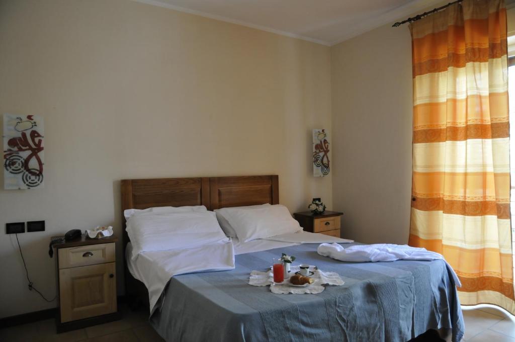 Hotel Fly Casoria Oda fotoğraf