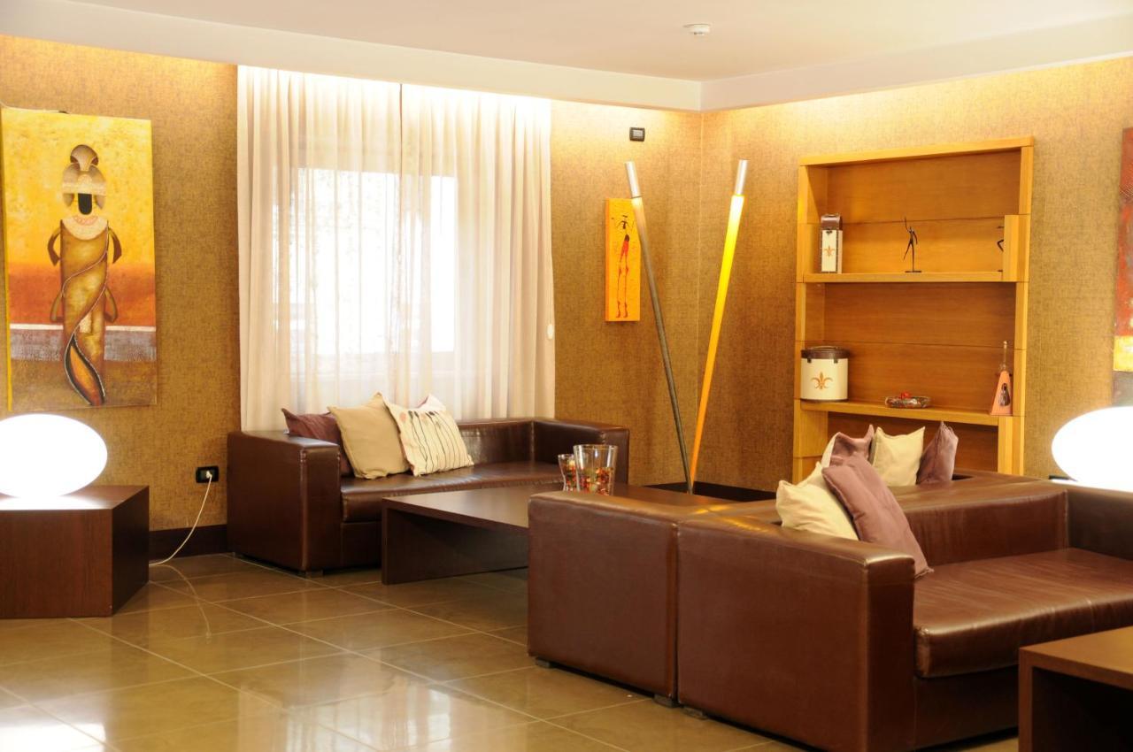 Hotel Fly Casoria Dış mekan fotoğraf