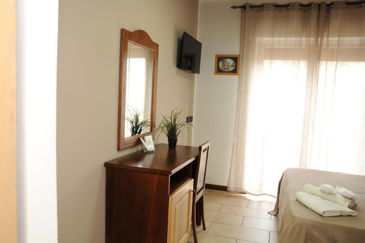 Hotel Fly Casoria Dış mekan fotoğraf