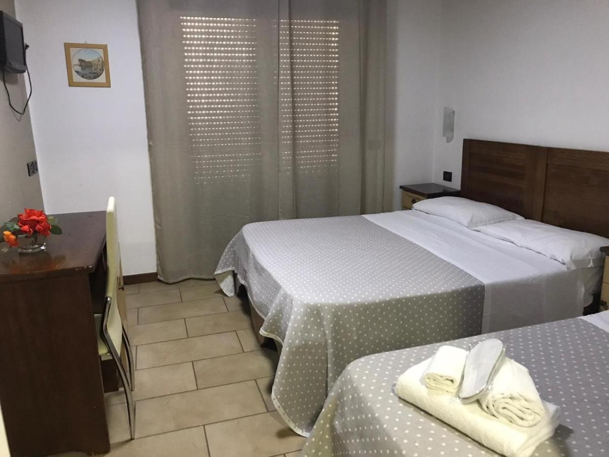 Hotel Fly Casoria Dış mekan fotoğraf